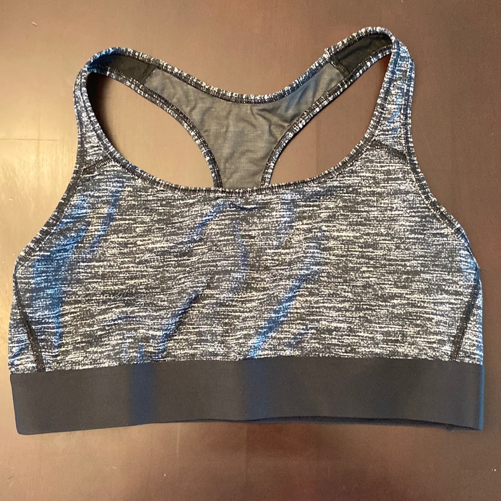Victoria Sport The Player Unlined Sports Bra